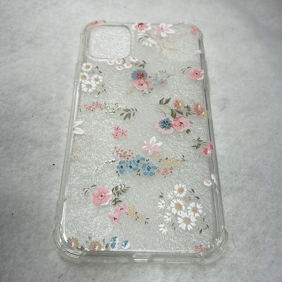 Glbydlo IPhone 11 flowers case 6.1 “ - Picture 2 of 4